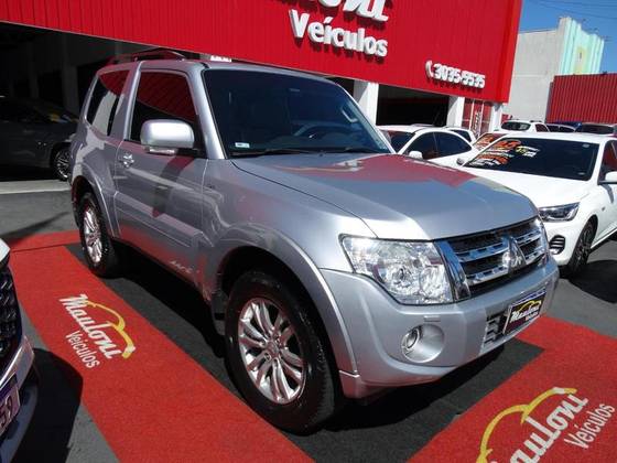 MITSUBISHI PAJERO FULL 3.2 HPE 4X4 16V TURBO INTERCOOLER DIESEL 2P AUTOMÁTICO